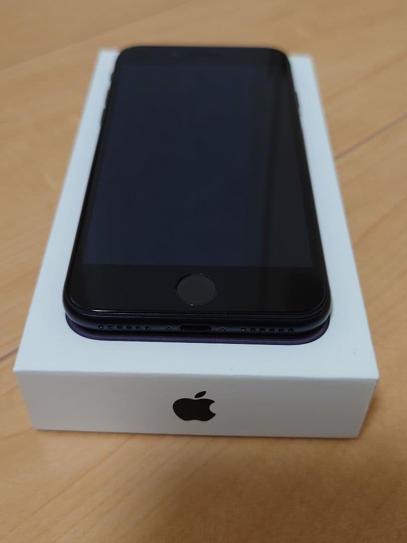 【新品品質/即発送】iPhone SE 第3世代 100% 64GB SIMフリ