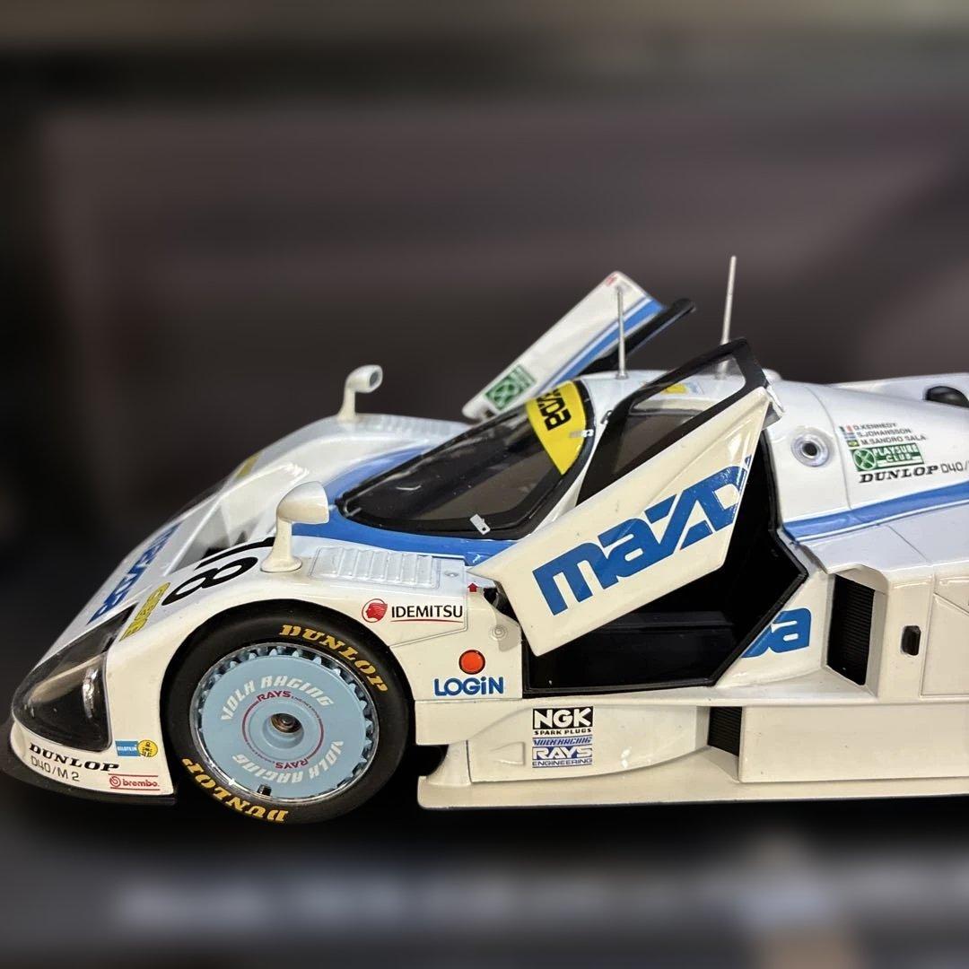 021 マツダ Mazda 787B ルマン18号車 1/18スケール ミニカー