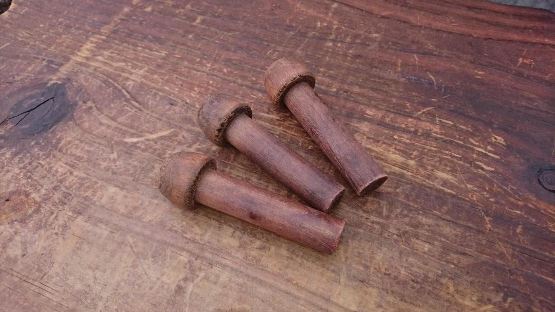 スペイン製　サイドテーブル　コンソール　花台　アンティーク　ヴィンテージ