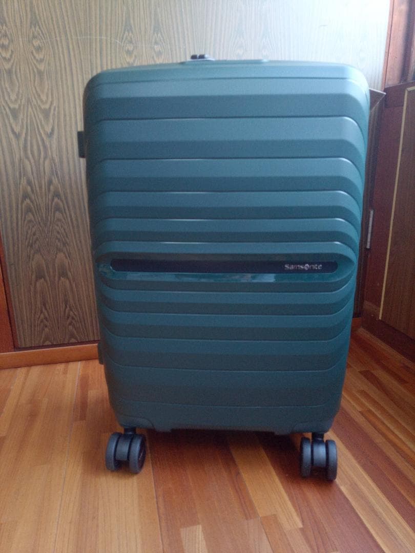 samsonite octolite neo スーツケース Sサイズグリーン