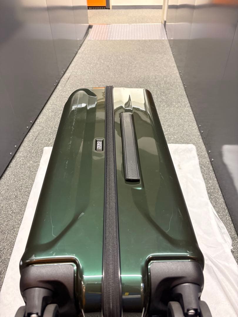 ゼロハリバートン　ZRP-ZX Check-In-S （５３L）　グリーン　美品