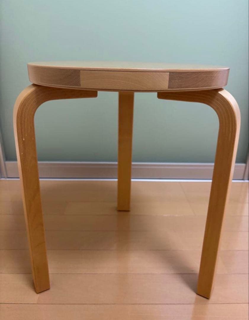 アルテック　スツール60 ウスタヴァ　artek stool60 Ystävä