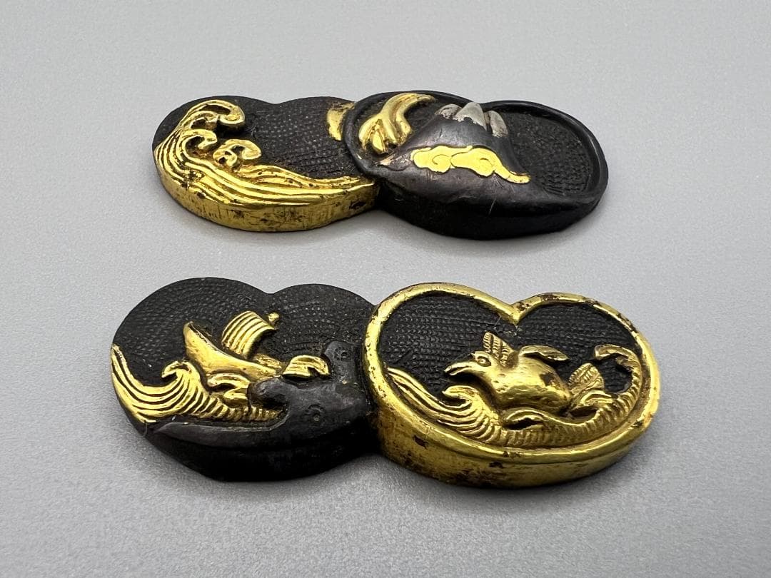 【海】江戸明治金工　鳳凰山水図　金目　手彫　目貫　４点　金銀象嵌　骨董品　元箱付