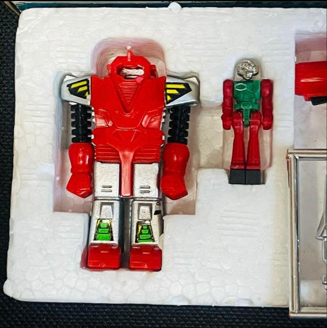 ダイアクロン　パワードスーツ　赤　旧タカラ