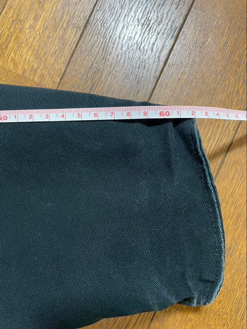 カーハート　トラディショナルジャケット　ブラック短丈　企業ロゴ　フェード　深緑