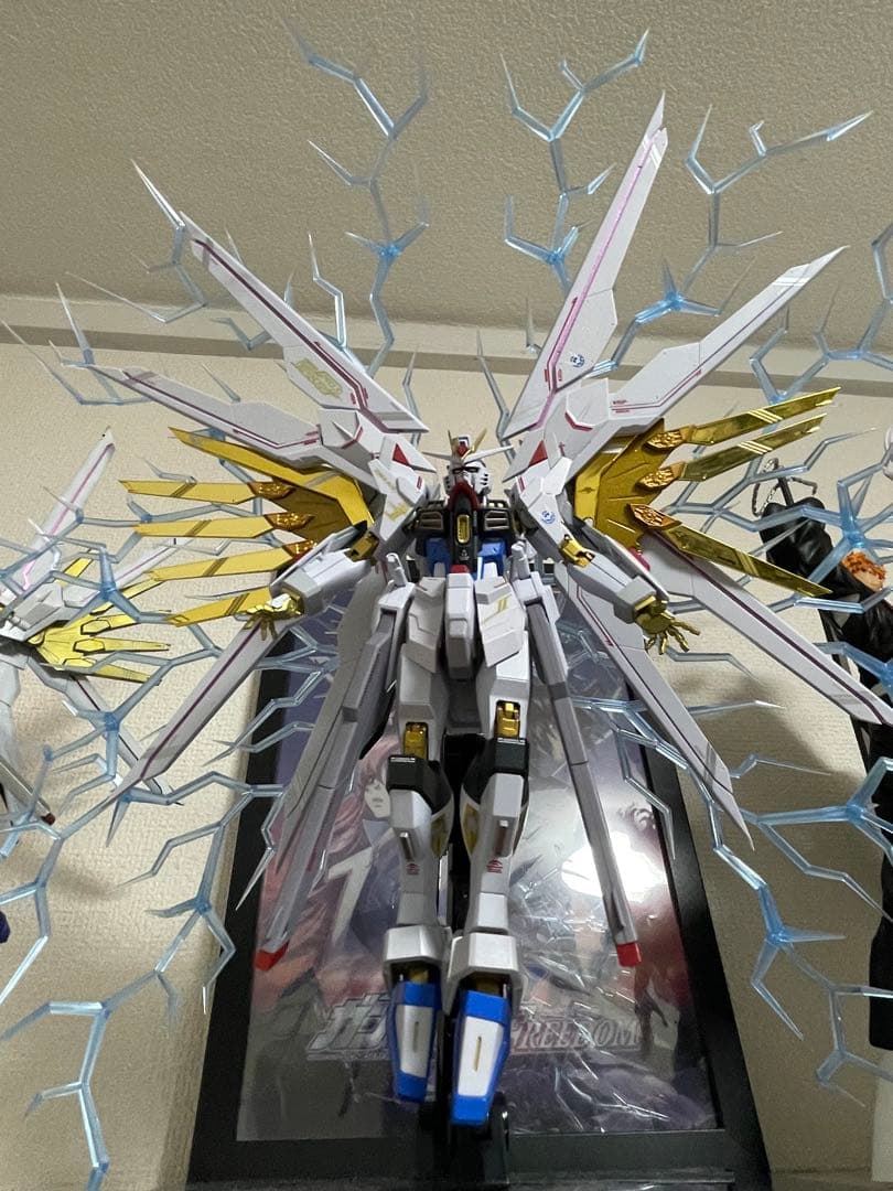 メタルロボット魂　ジャンク品　マイティーストライクフリーダム