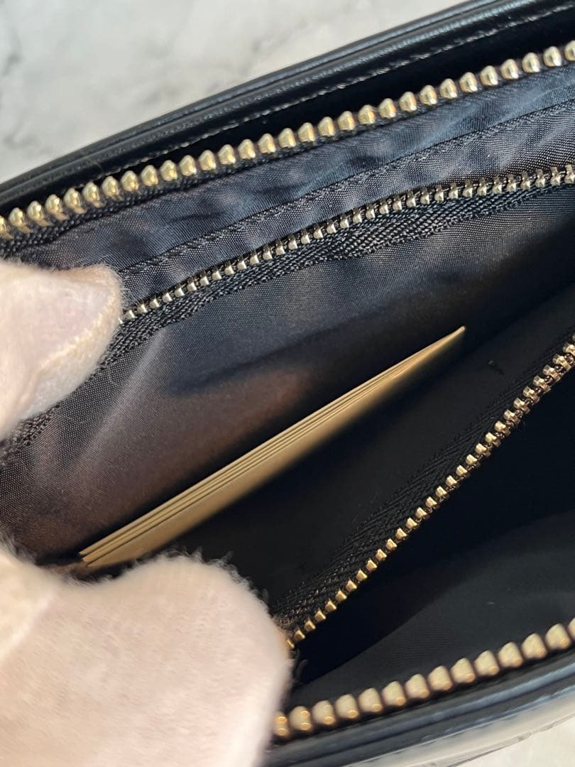 Courreges アクセサリーポーチ ハンドバッグ レザー 本革