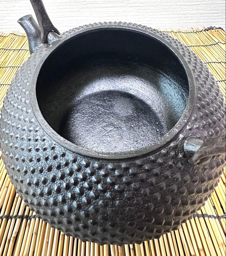 未使用品　南部成龍堂鋳造所　斎峰　及川光正造　大アラレ　南部鉄瓶　南部鉄器