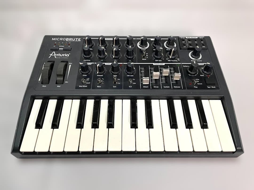 ジャンク Arturia MicroBrute アナログシンセサイザー