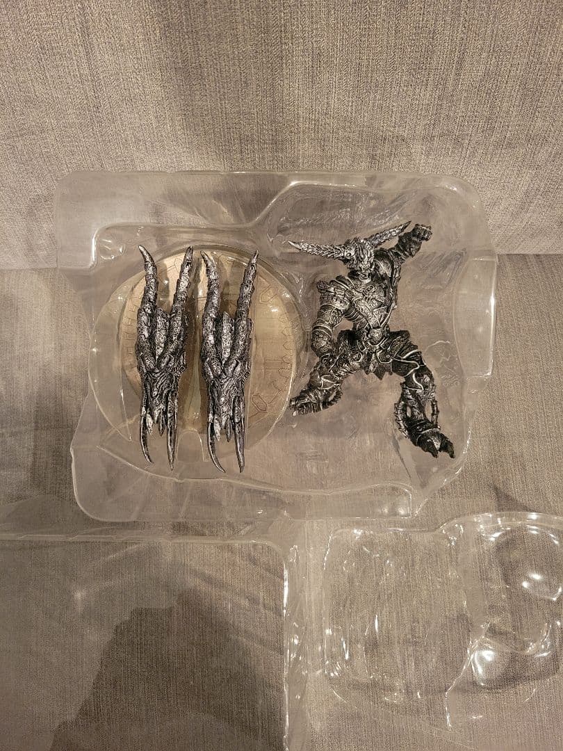 アートワークスモンスターズ　ラッキークローバー　オルフェノク
