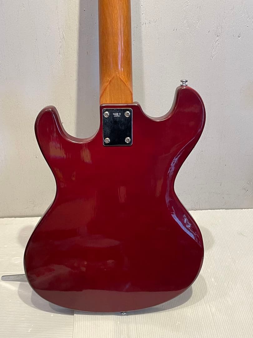 エレキギター　楽器　趣味　機材　コレクション　インテリア　一点もの　年代物