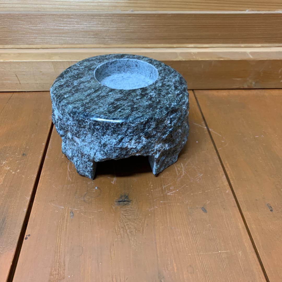 爬虫類　丸型シェルター　18