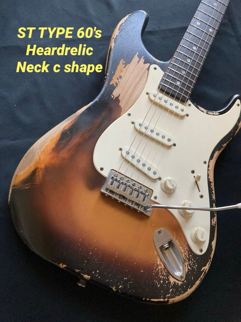 早い者勝ち　#12ストラトキャスタータイプ　ニトロセルロースラッカー塗装