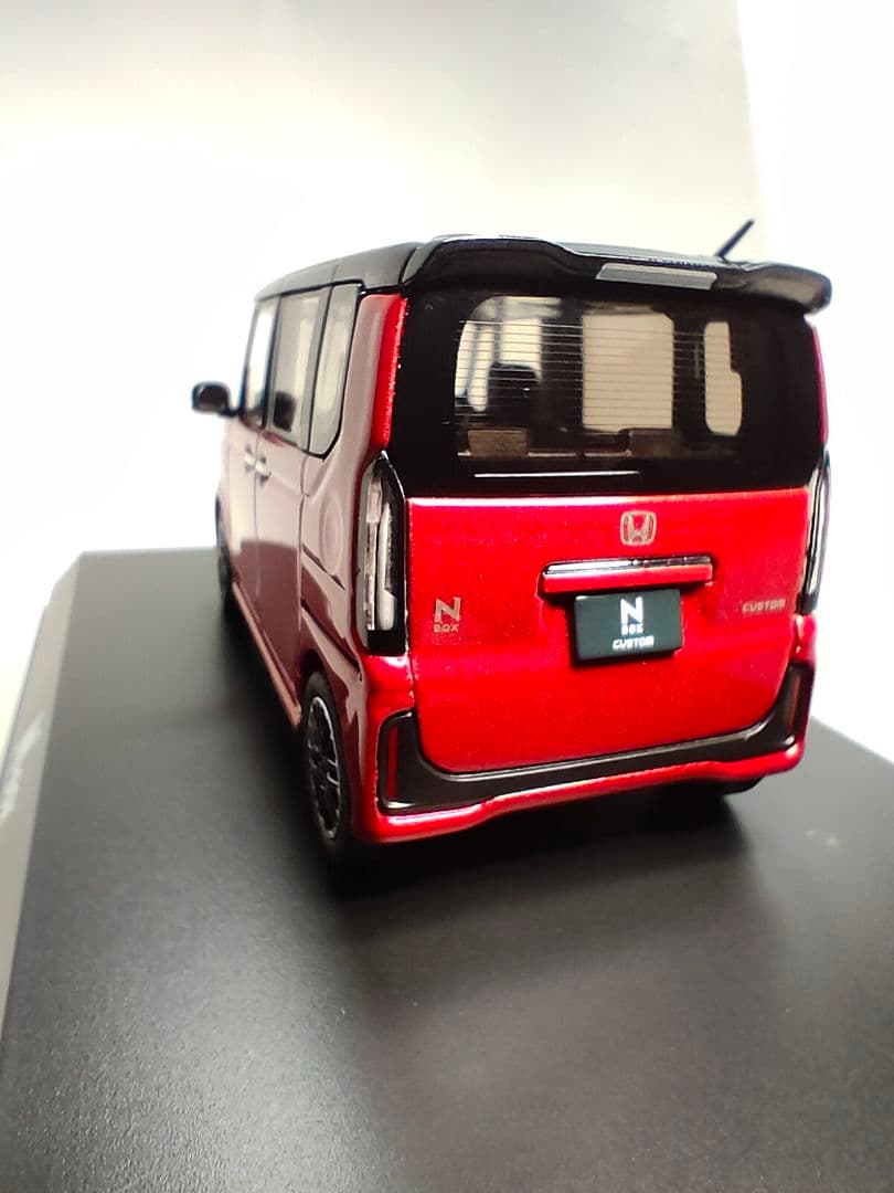 ⭕️新品貴重❗新型N-BOXCustomカラーサンプルミニカー1/43 (^^)