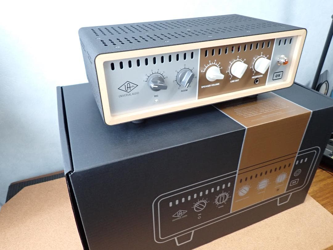 Victoria 　Universal Audio OX