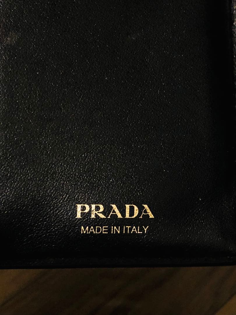 PRADA ミニ財布　ヴィッテロ　リボン　アイコン　折り財布