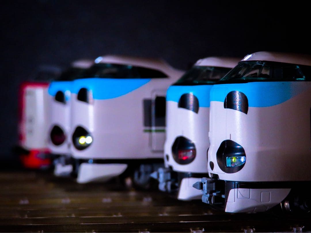 KATO カトー　287系 パンダくろしお 「Smileアドベンチャートレイン」