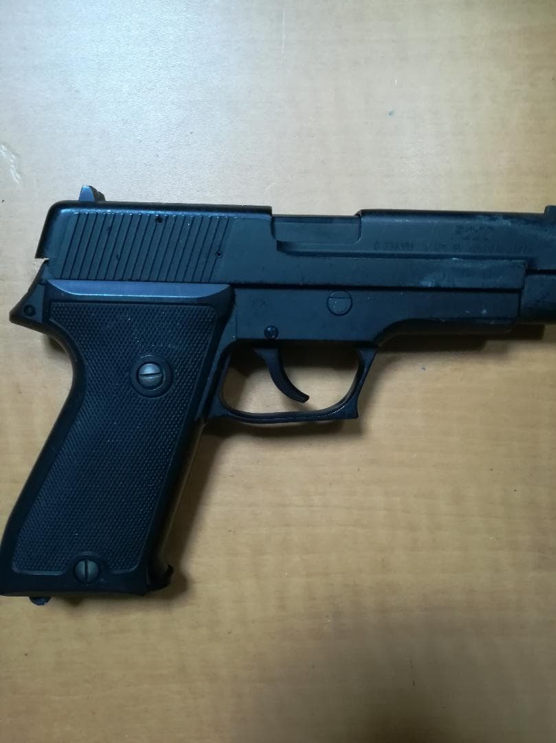 ⊕国際SIGガスガン★ジャンク