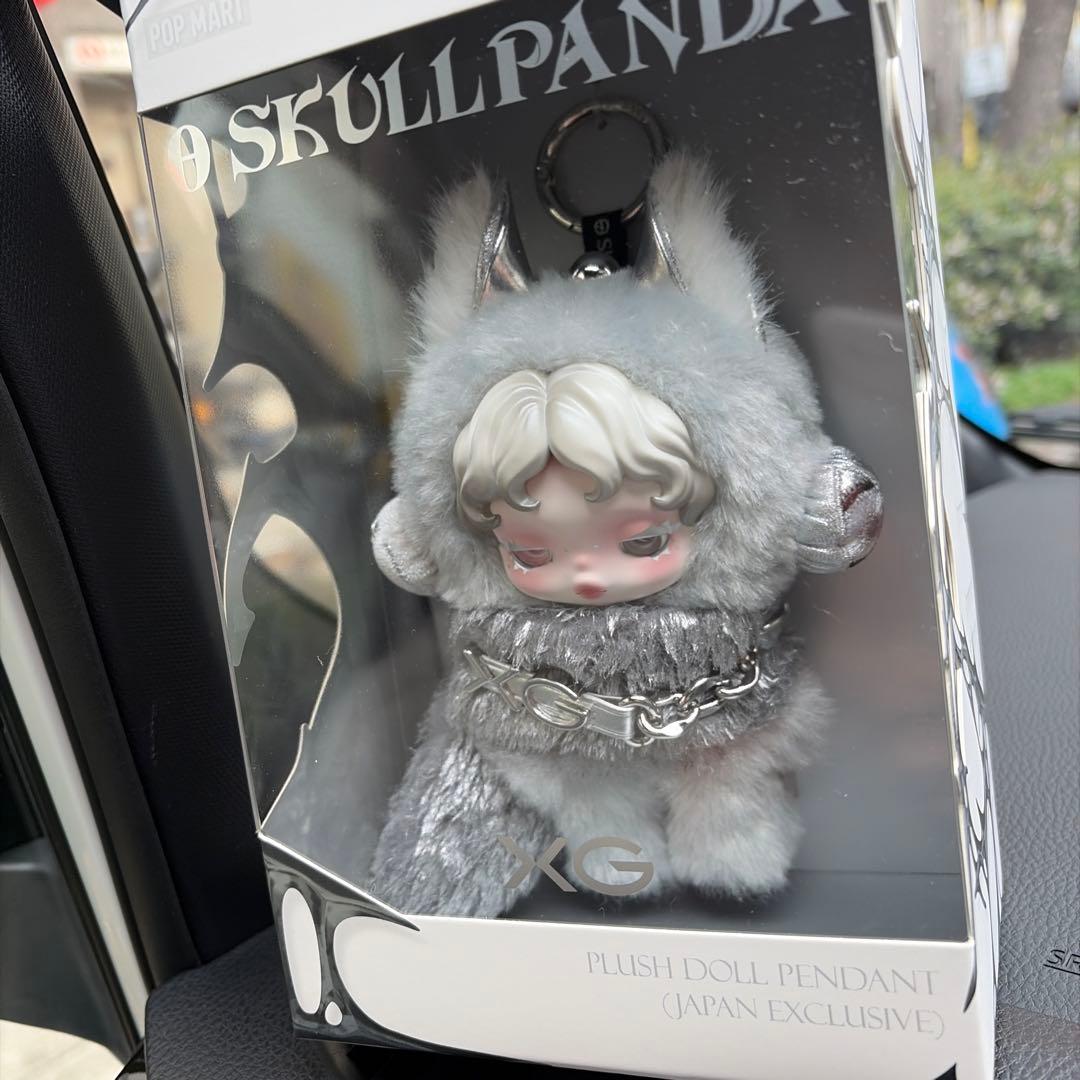POPMART ポップマート SKULLPANDA XGコラボ　スカルパンダ