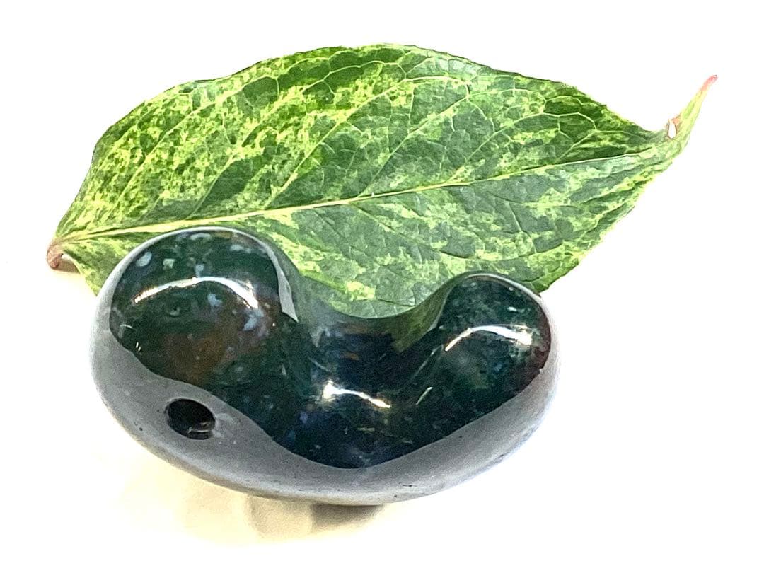 日本一の安価卸しを目指し‼️碧玉‼️出雲石勾玉　最高峰コレクション‼️鑑別書無しの安価