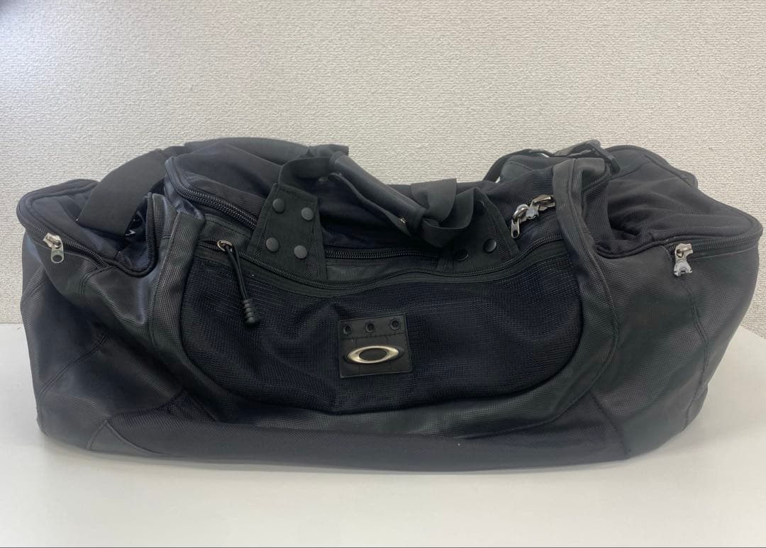 OAKLEY オークリー ボストンバッグ 旅行用 ブラック