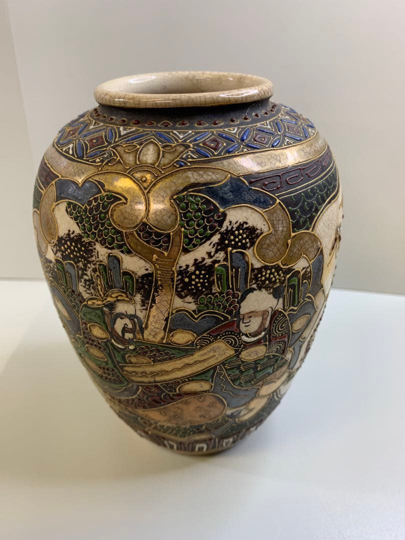 古薩摩 薩摩焼 丸十字紋 金襴手 武者図 花瓶 飾り壺 薩摩 金彩 骨董 江戸