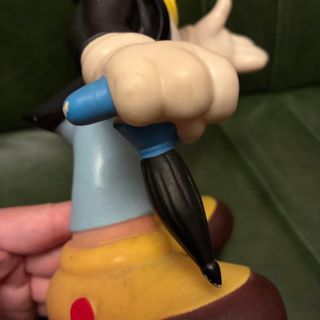 Ledraplastic Jiminy Cricket ラバードール