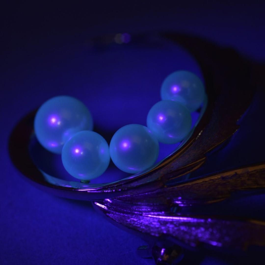 美品 MIKIMOTOアコヤ真珠ブローチ リーフ パール幅6.1mm重さ5.2g