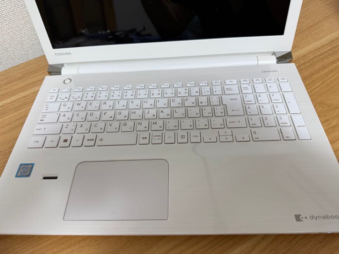 び*ー様 dynabook T75 i7-7500U/8GB/256GB