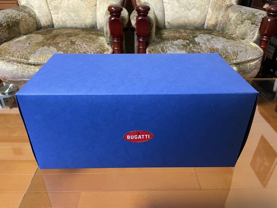 価格変更 1/18 オートアート ブガッティ ヴェイロン限定品　未展示品