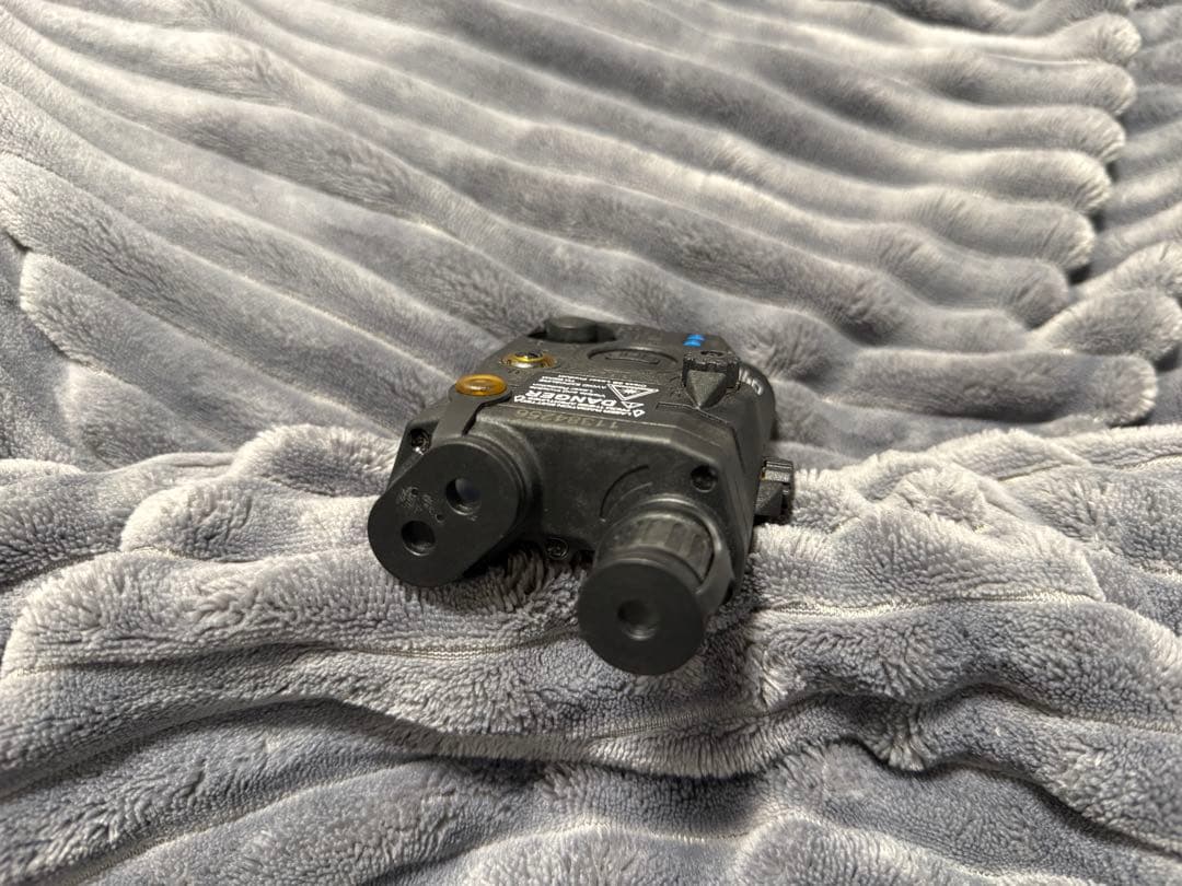 SOTAC GEAR LA-5C UHP IRイルミネーターポリマー製 ブラック