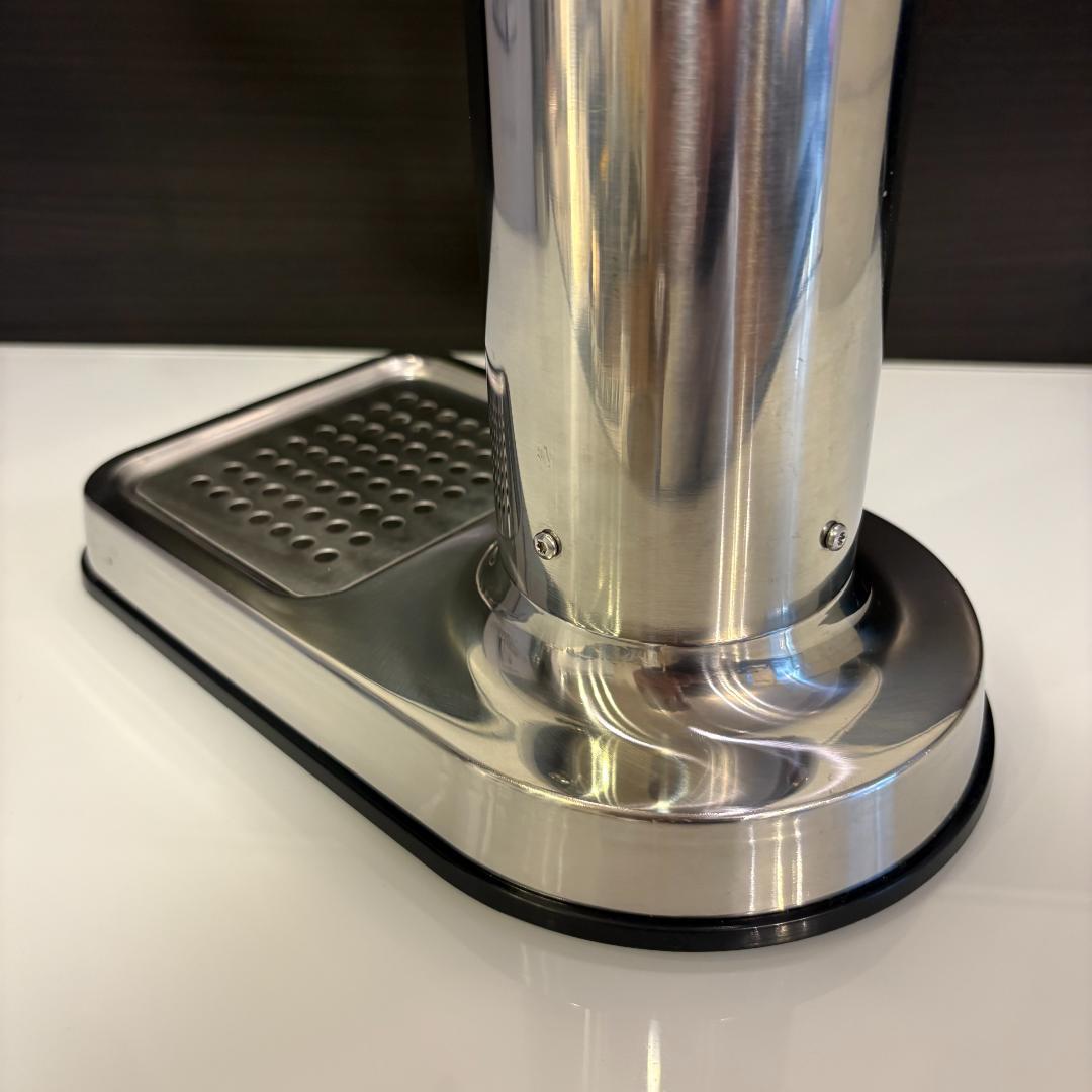 【aarke　美品】　新品ガス・新品ボトル付き　(アールケ 炭酸水メーカー )