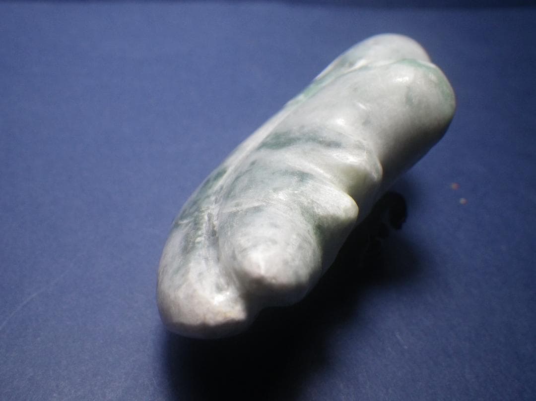 勾玉 翡翠　古代 　２５０６２９－４