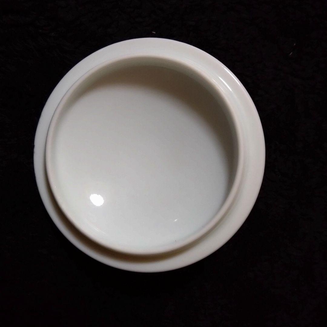 14代　酒井田柿右衛門　錦　花実文　湯呑　夫婦