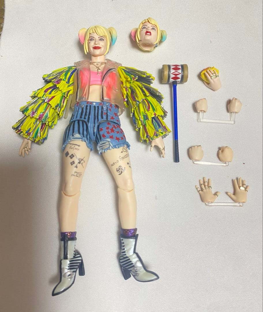 MAFEX ハーレイ・クイン コーションテープver.