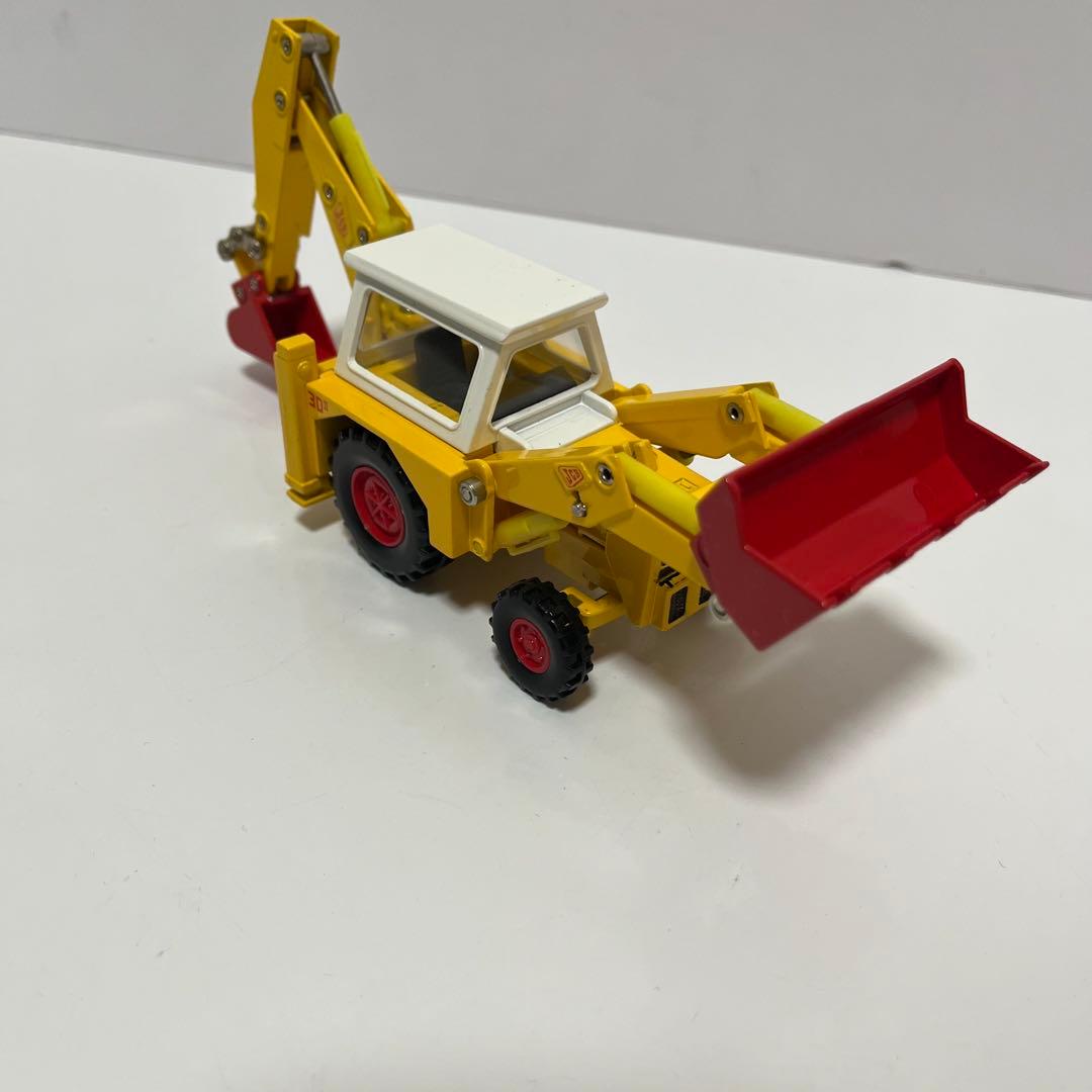 トミカ ダンディ 外国車シリーズ JCB 3DII エキステンション ディッパー