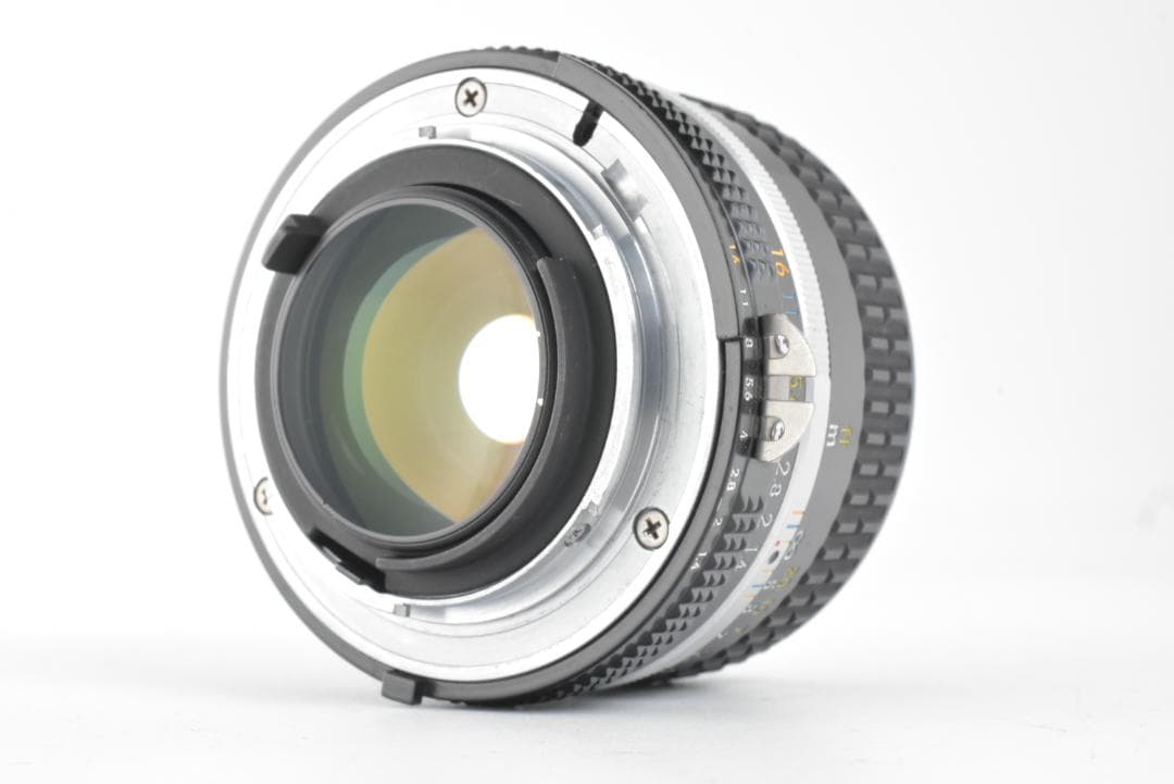 ニコン FA 35mm フィルムカメラ + Ai-s 50mm f/1.4