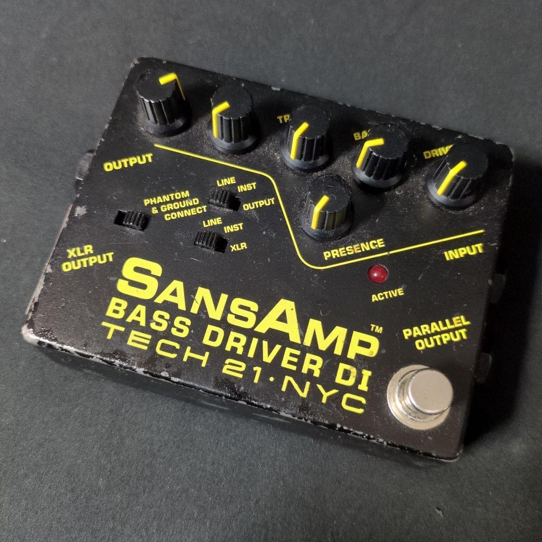 ベース Tech21 BASS D DI