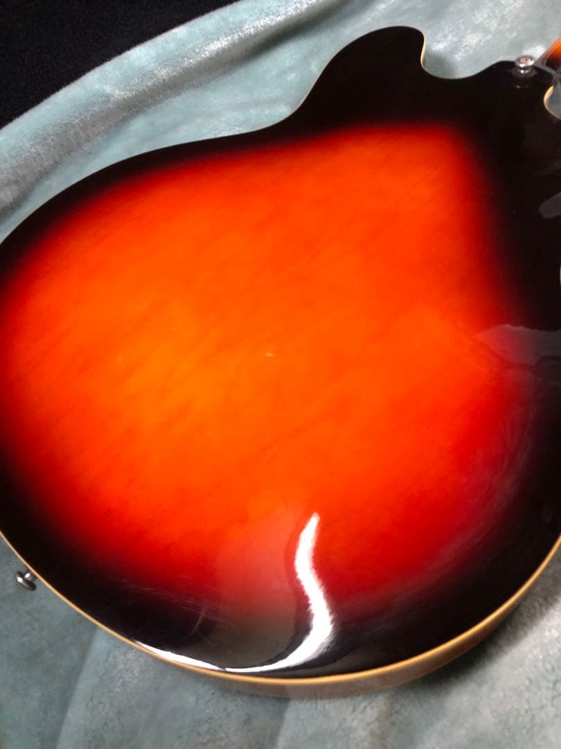 メ*ン様 Tokai トーカイ 335 セミアコ