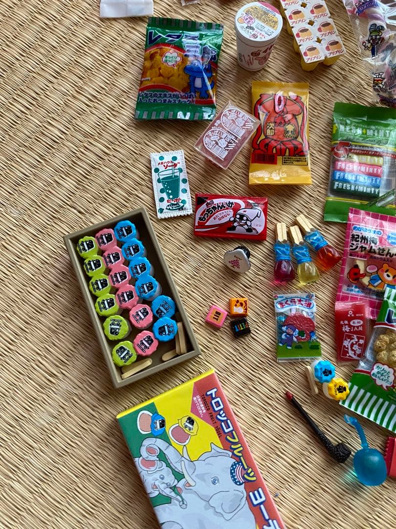 ⑨ ぷちサンプル　ぷち駄菓子屋さん　リーメント　ミニチュア