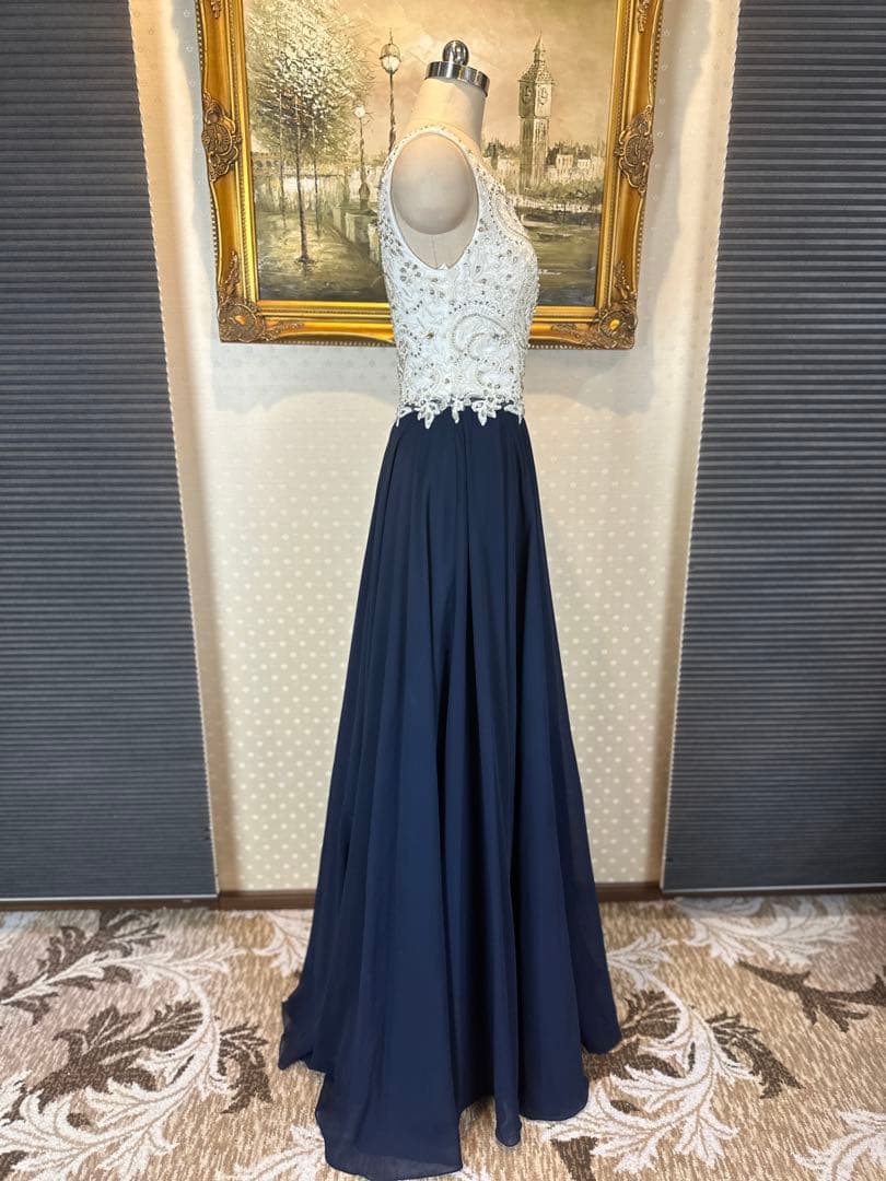 ネイビー ビーズ刺繍Aラインロングドレス