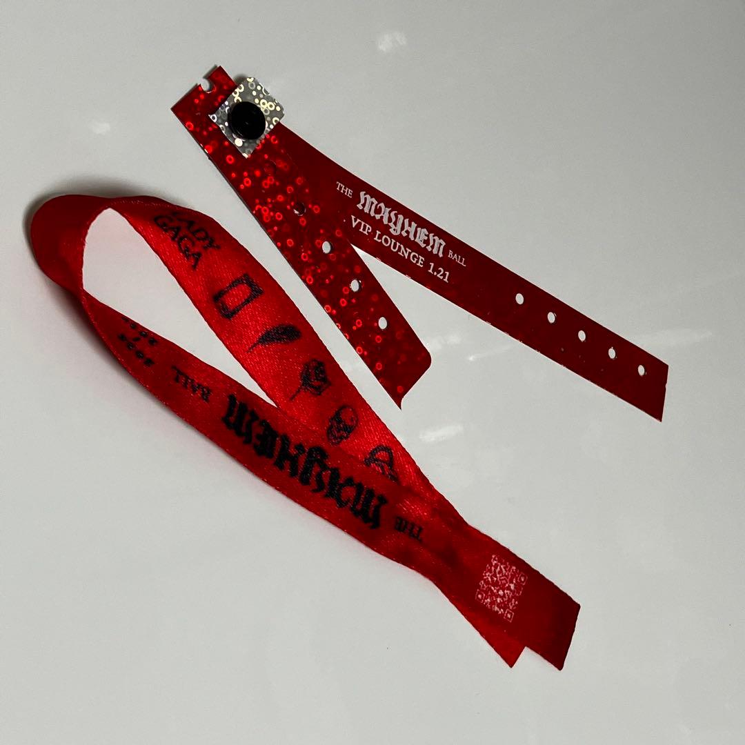 LADY GAGA VIP GOLD MERCH おまけ付き