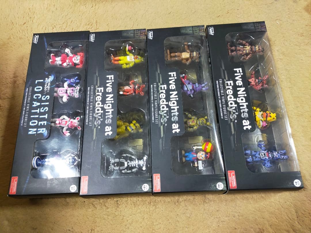 ファイブナイトアットフレディーズ コレクタブルビニールフィギュアセット 4種類