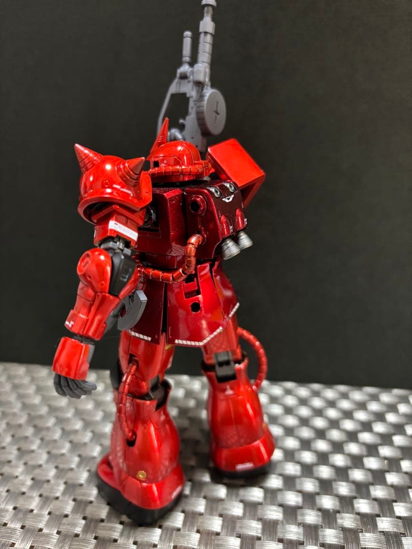 ま*お様 1/144 シャア専用ザク＆シナンジュ　キャンディ塗装完成品