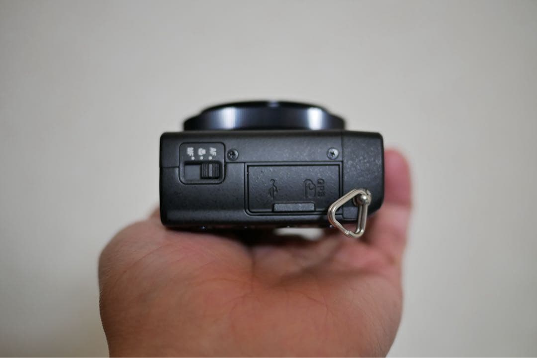 【極美品】NIKON COOLPIX A DX APS-C コンパクトカメラ