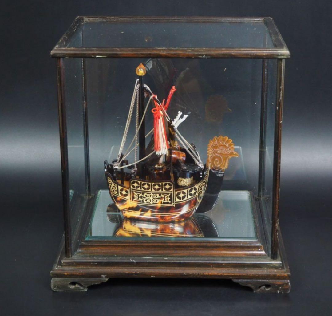 送料無料　本鼈甲宝船　赤血珊瑚・白珊瑚付　本物保証　時代物