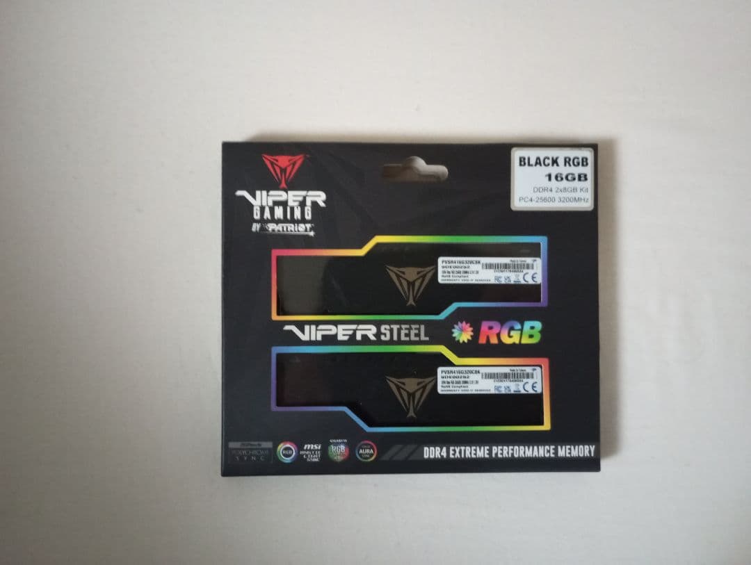 メモリー Viper Steel RGB DDR4 16GB(8GBx2) 3200MHz