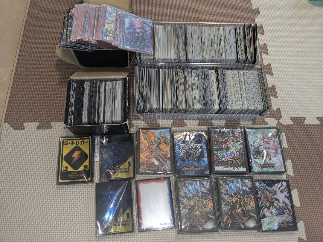 デュエルマスターズ まとめ売り デッキ　スリーブなど