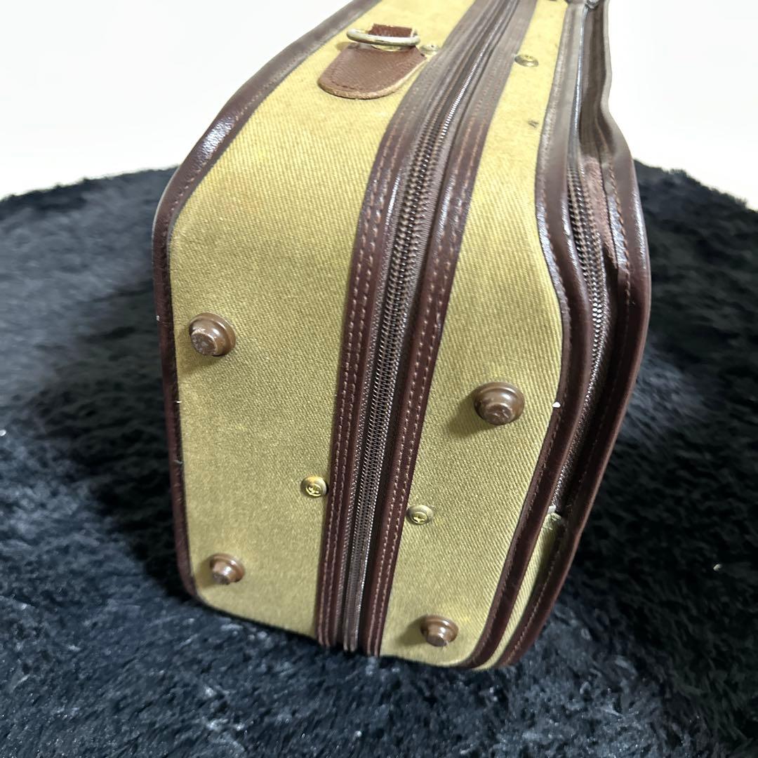 ESPRI バイオリンケース 4/4サイズ 弦楽器 弓4本収納