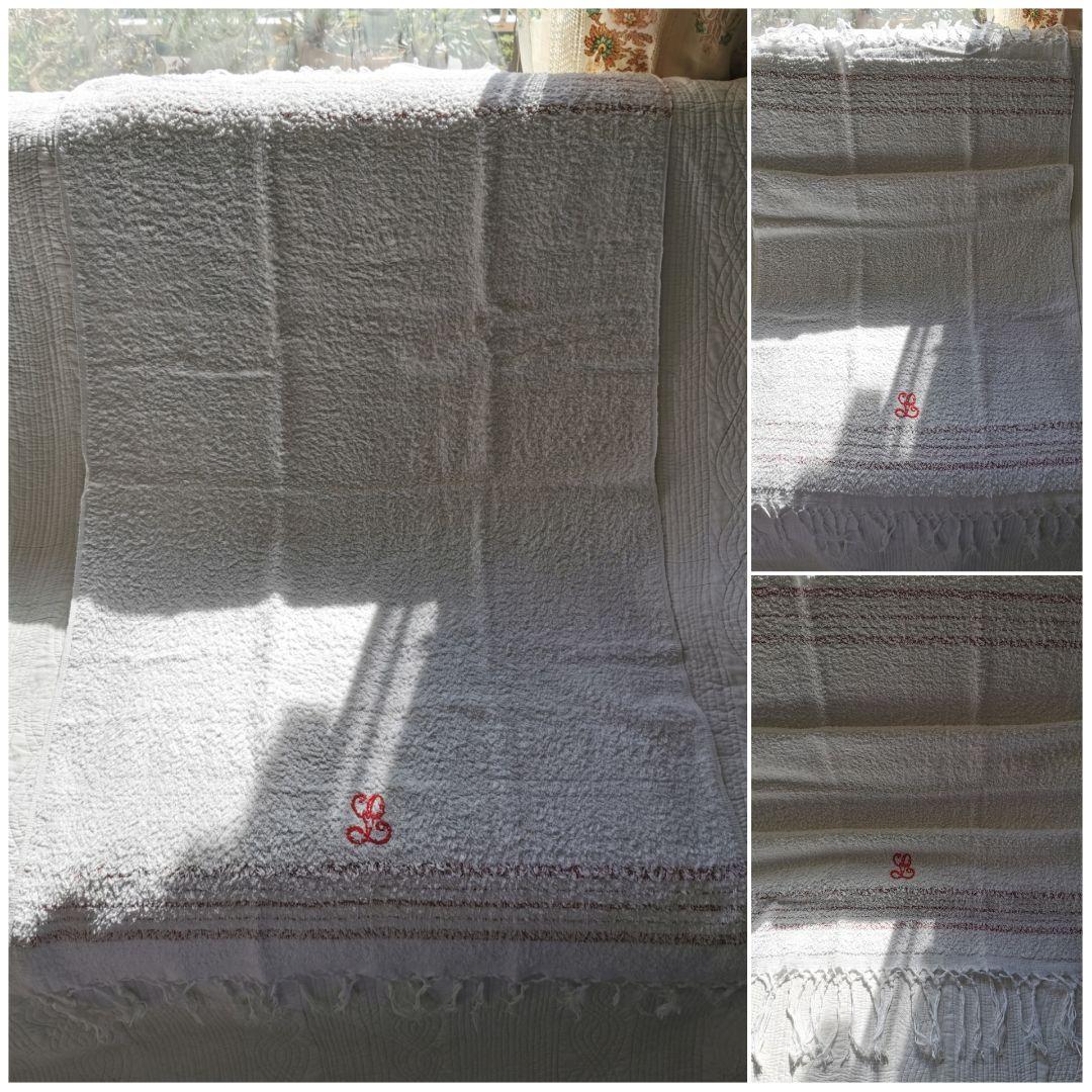 アンティークフランス レッドラインボーダー モノグラム刺繍Ｌ ふっくらバスタオル